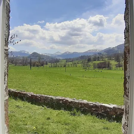 Vallee Du Puy-mary - בית נופש